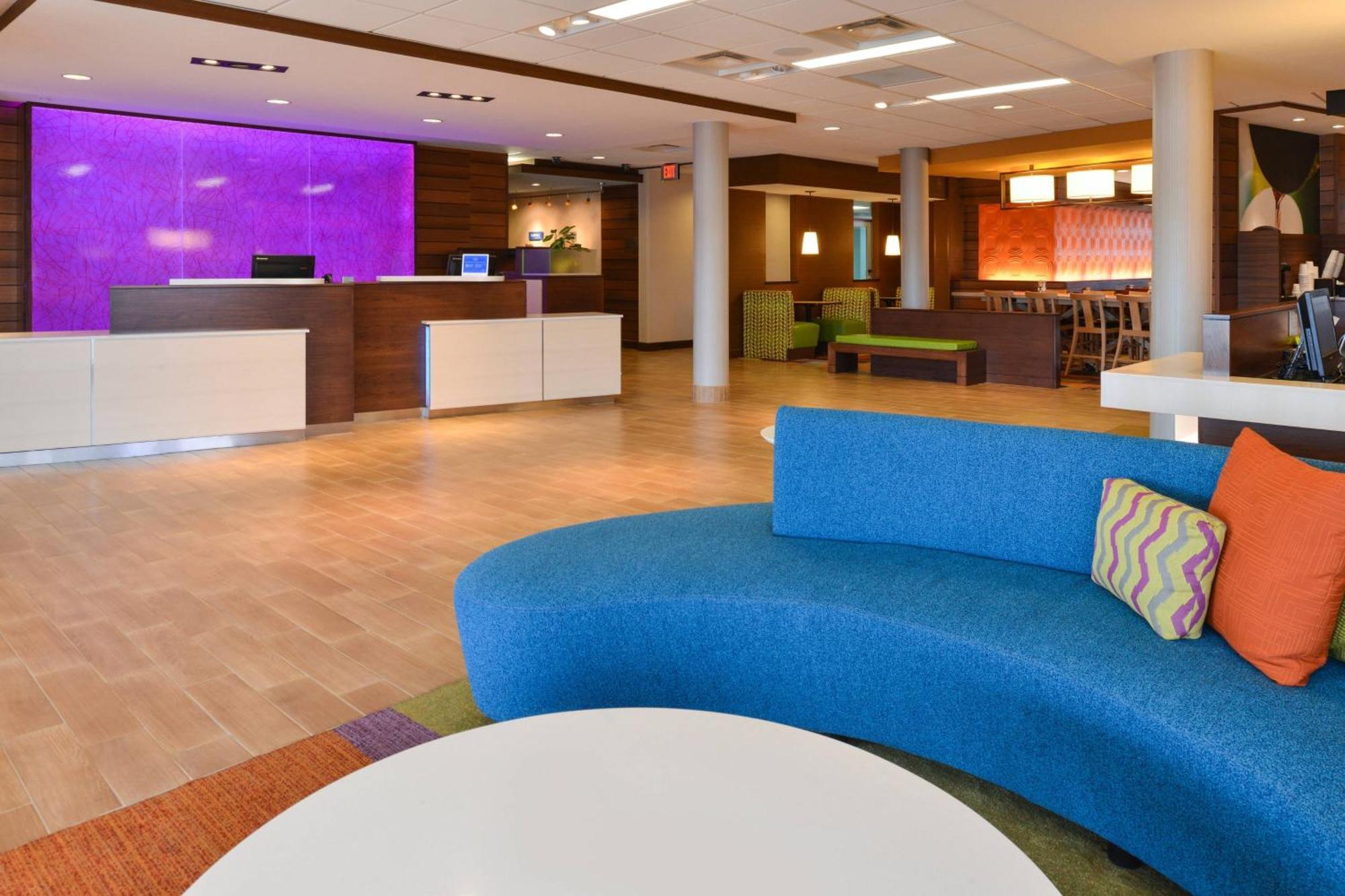 Fairfield Inn & Suites By Marriott Gallup Bagian luar foto