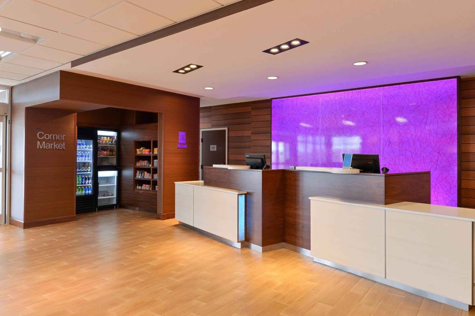 Fairfield Inn & Suites By Marriott Gallup Bagian luar foto